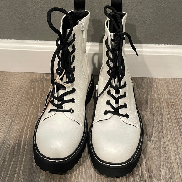 White combat boots sincerely jules size 6.5 - Picture 1 of 2